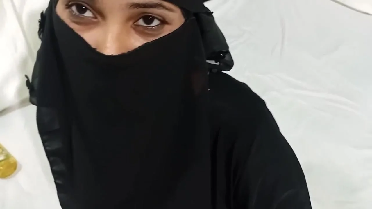 Muslim Aunty Was Squirting During Fuck