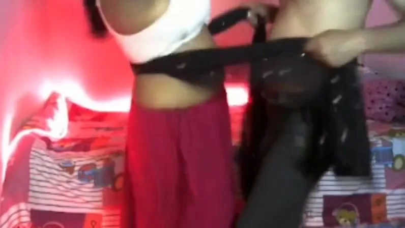 Desi Sexy Girl Shakes Her Boobs And Does Erotic Dance With Her Boyfriend And Applies A Nipple Clamp On The Boys Cock