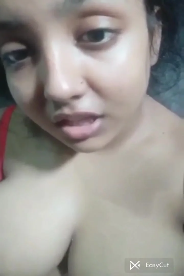 Im Very Sexy Hot & Horny Housewife Plz Subscribe My Channel For More Videos