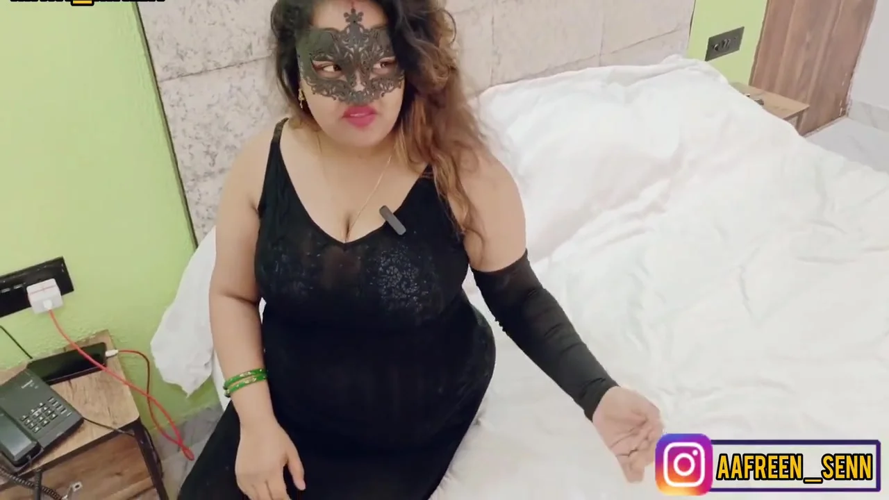 Apni Engagement Ke Din Aafreen Ka Chudne Ka Mood Hua To Hotel Ke Technician Se Chudne Chali Gayi