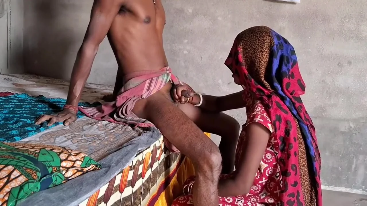 Meri Pati Ne Meri Gand Mein Land Dalkar Mujhe Hila Kar Rakh Diya