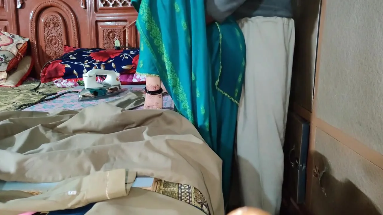Indian Bhabhi Having Sex With Stepbrother While She Pressing Clothes