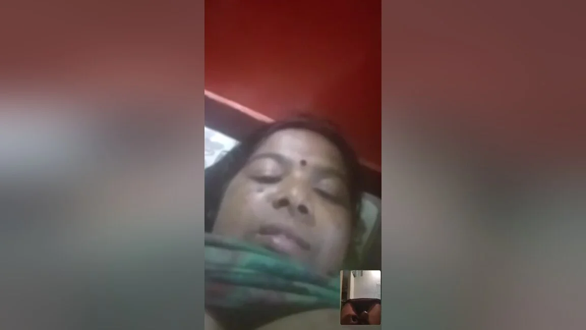 Indian Bhabi Sex Call Watts Up Record Indiansexinkannad With Kareena Kapoor