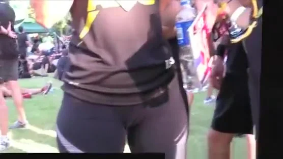 Big tight shorts cameltoe