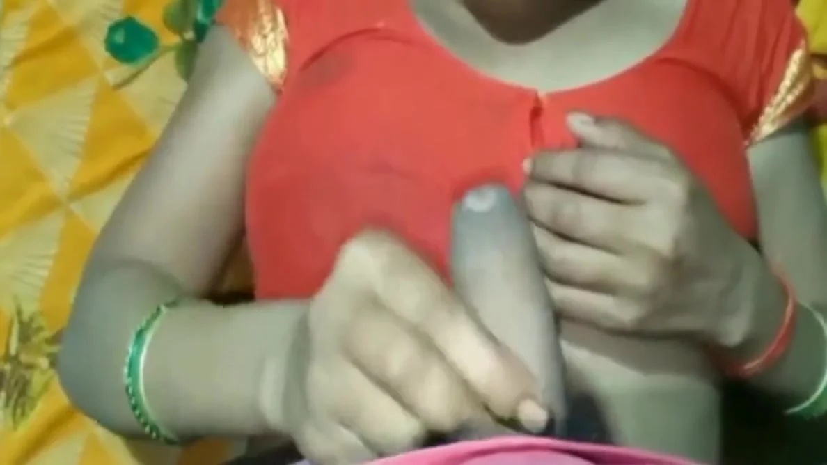 Bhabhi Ne Condom Pahnaya Desi Sex Bhabhi Fucking Hindi