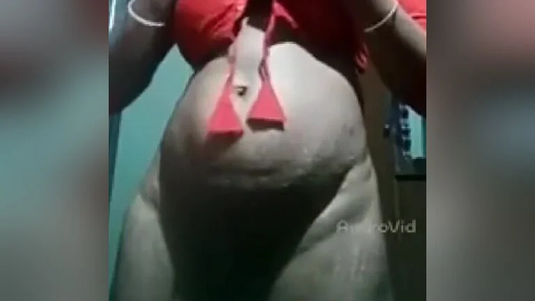 Desi Sexy Girl Taking Off Saree Blouse Showing Big Tits And Having Sex Alone