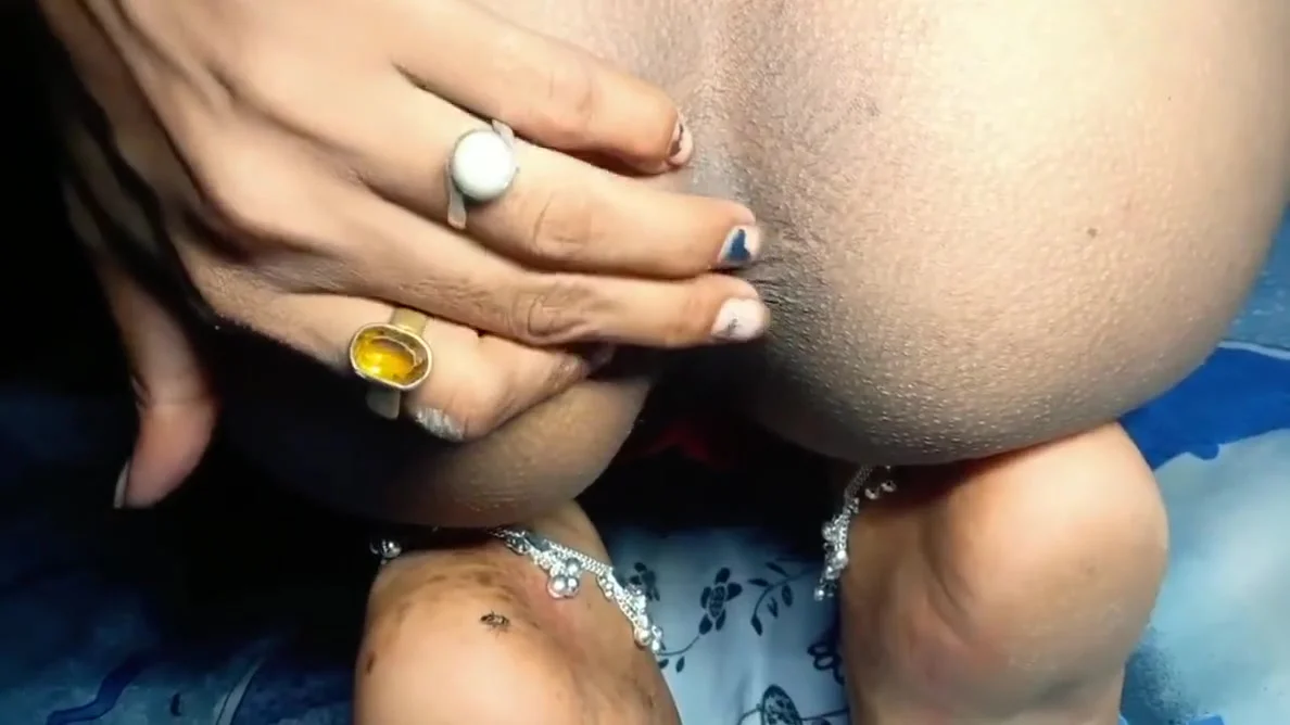 Indian teen 18+ Girl Showing Big Ass Hole Homemade Video