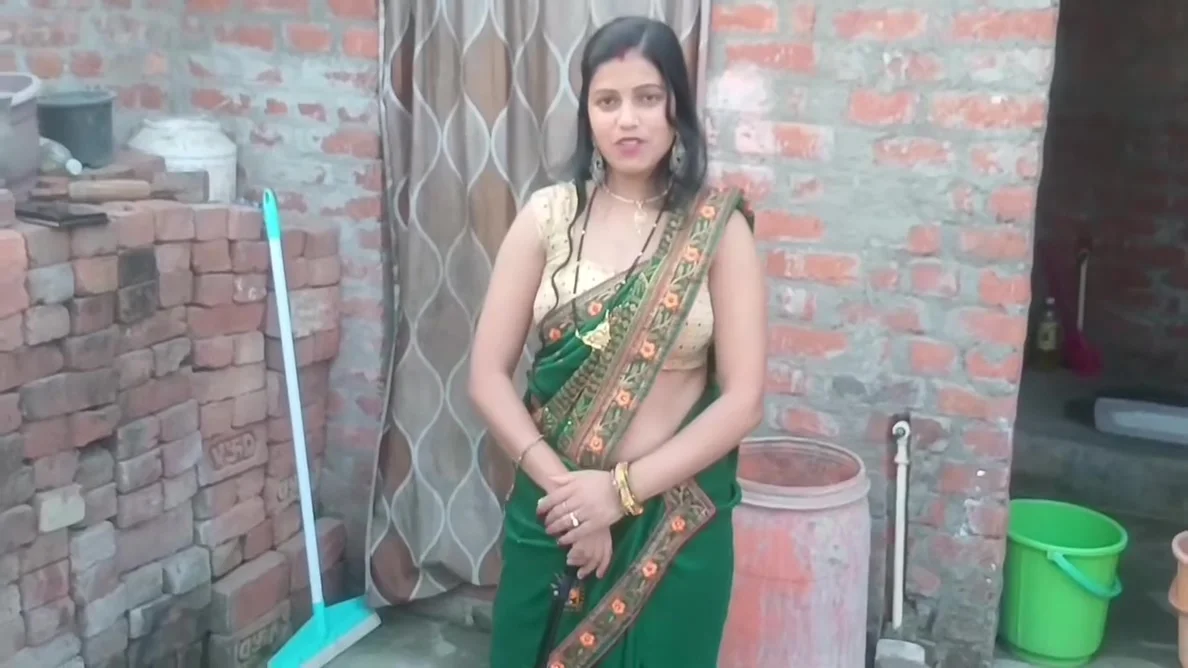 Muslim Stepfather Fuck Stepdaughter When My Stepmother Going To Her Home