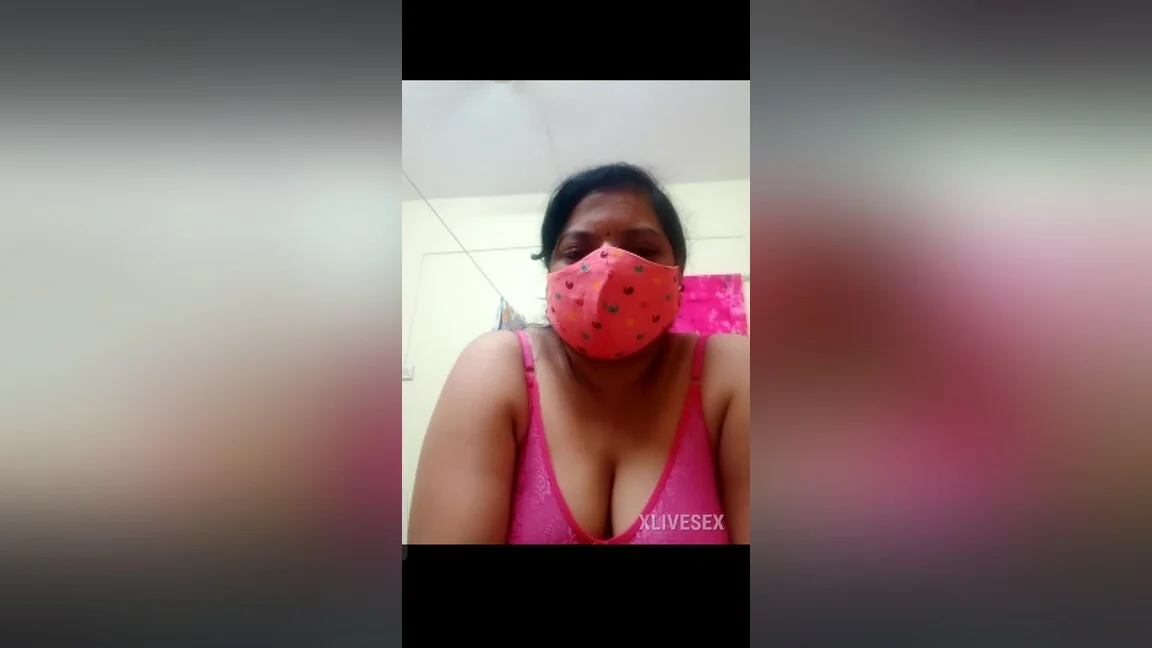 Desi Indian Divya Rani Aunty Webcam Video