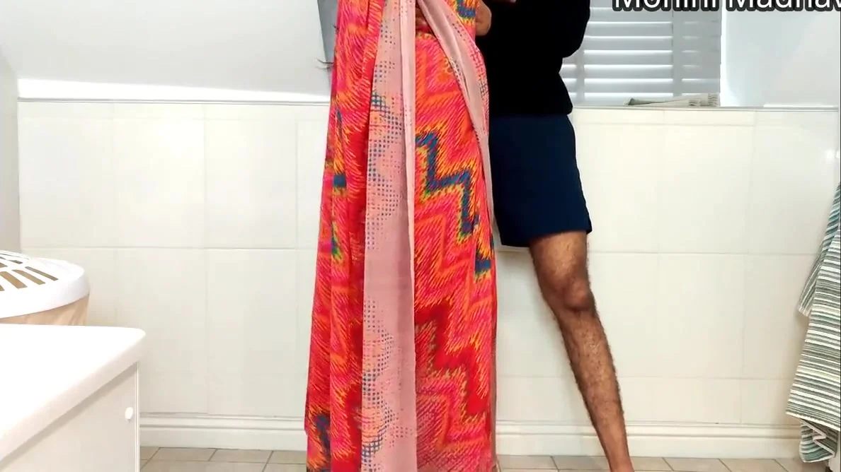 Desi Maid Fucked Hard By Owner When Wife Was Not Hin