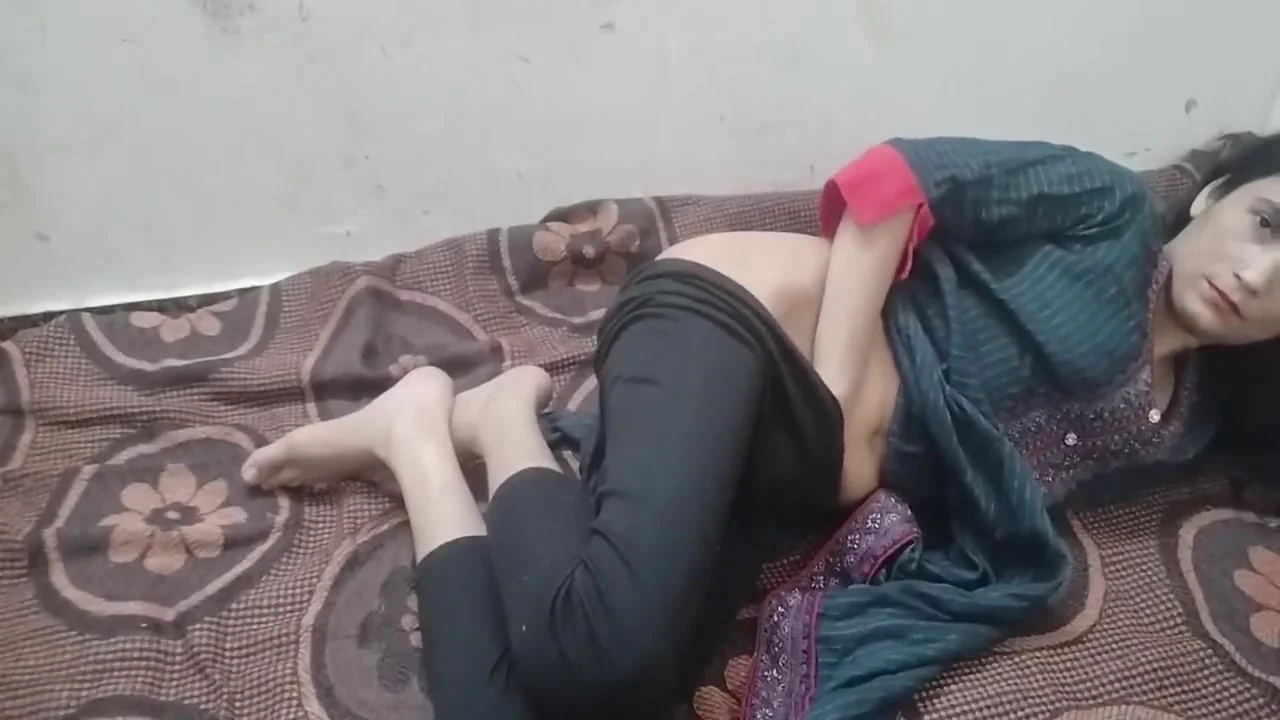 Soyi Hui Stepsister Ko Nanga Kar Jabar Dasti Choda