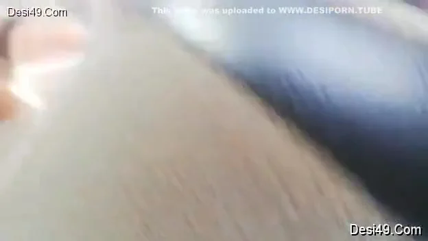 Today Exclusive- Cute Look Desi Girl Hard Fucked By Lover In Car