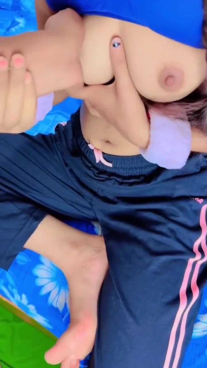 Desi Tight Pussy Hard Fucking Sex Video, Indian Hot Village Girl Tight Pussy Sex Video