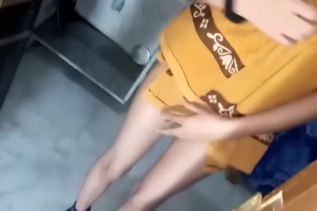 Hard Sex With Sri Lankan Girlfriend In Hottel Room