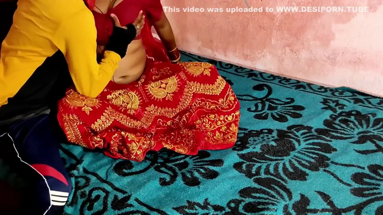 Nepali Porn Star, Step father In-law And Honey Moon In Celebrated With Newlywed Step Daughter-in-law! Hindi Audio