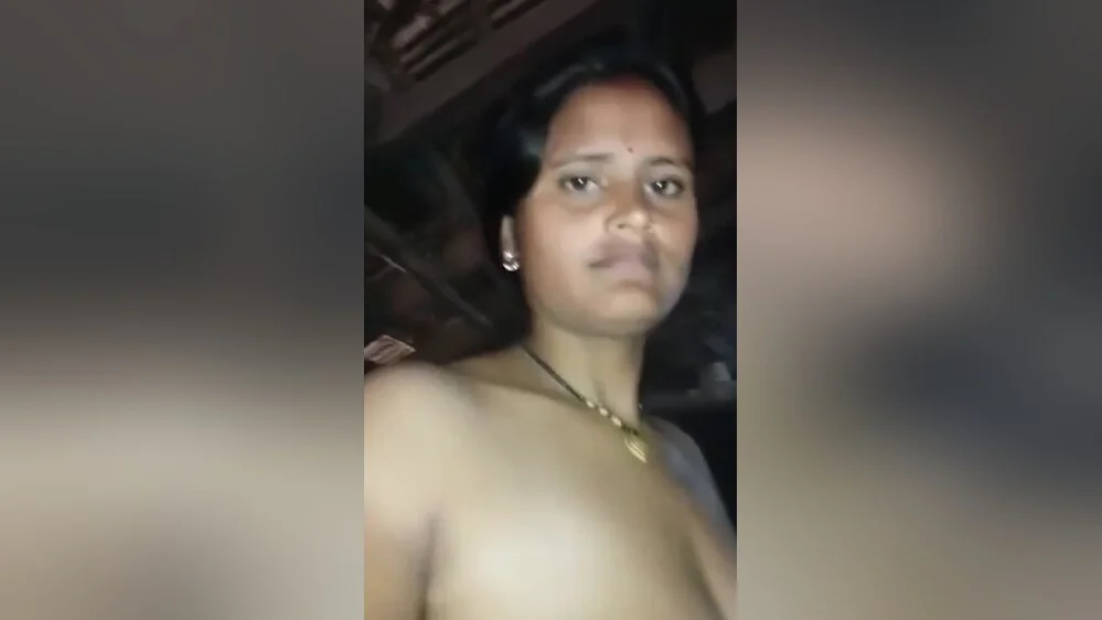 Village Bhabhi Shows Her Boobs And Pussy 1