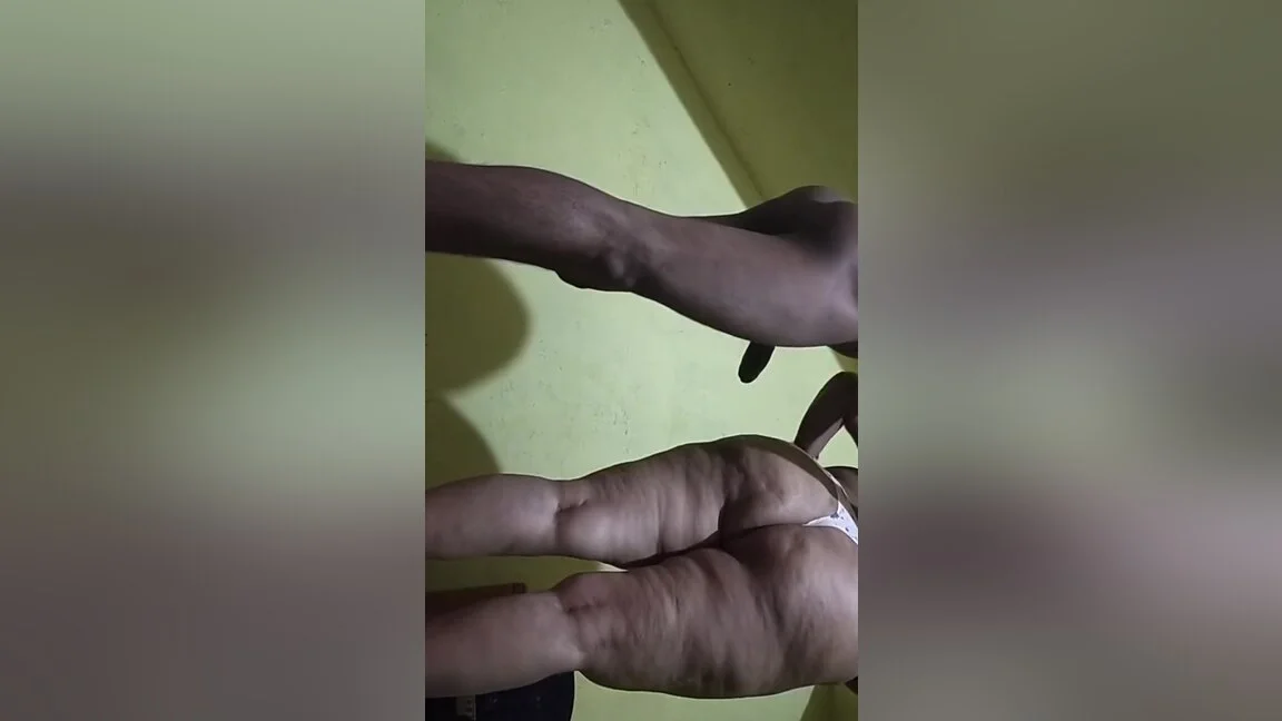 Desi Indian Aunty Big Blowjob And Fucking