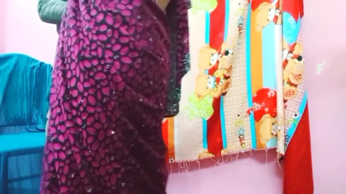 Ex Boyfriend Ghar Me Milne Aya... Purano Bondhu Ghore Dekha Korte Ese Chude Diye Gelo