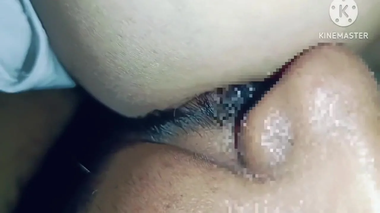 Tight Pussy Indian Stepmom Agrees To Share Bed With Stepson