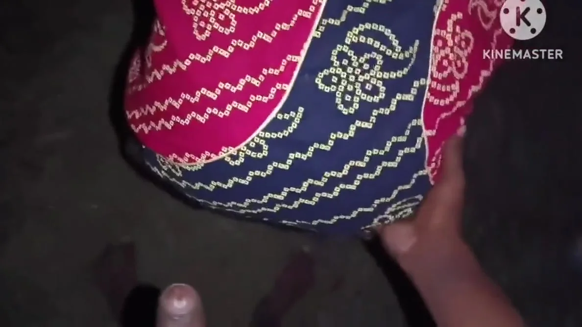 Raat Mein Bhabhi Ko Aam Ki Bagan Mein Bulakar Chudai Ki