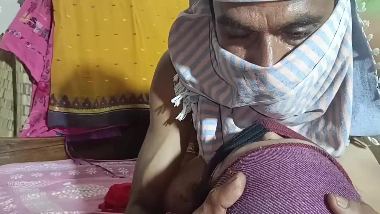 Deshi Couple Enjoying Sex