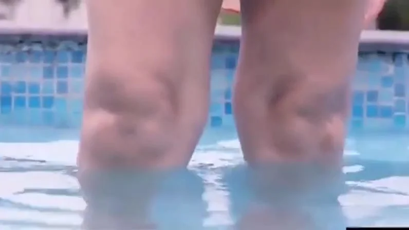 Selsmen Ke Sath Bhabhi Ne Apni Khujal Mitayi - Desi Bhabhi