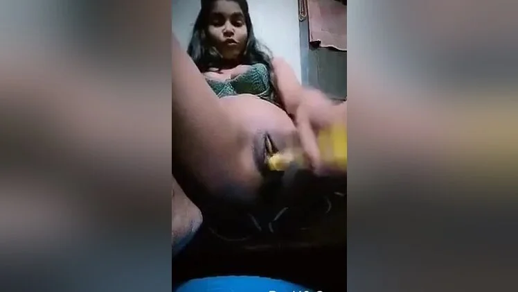 Today Exclusive- Horny Desi Girl Masturbating