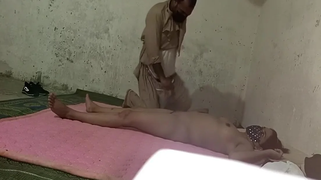 Movie Desi Naughty Punjabi Girl Fucked By Her Boyfriend For The First Time In Her Room