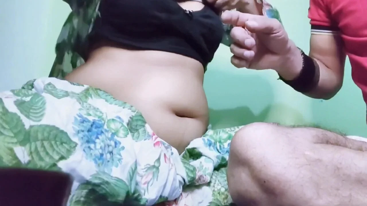 Pakistani Beautiful Desi Natural Tits-clear Hindi Dirty Talk