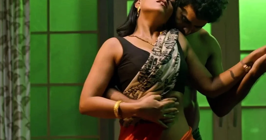 Beautiful Amateur Babe Showing Her Pussy Cam Porn