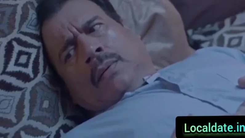 Safed Saree Me Padosan Ko Choda