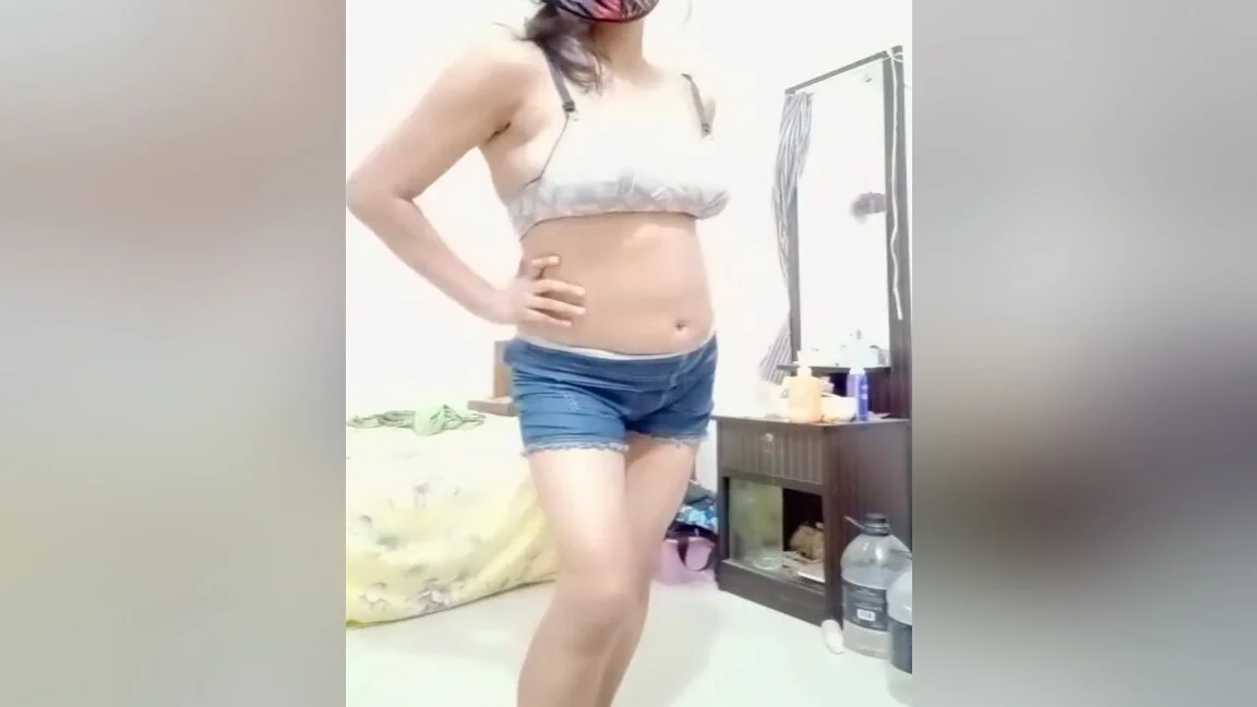 Super Sexy In 22 Year Old Nandita Didi Is Super Hot