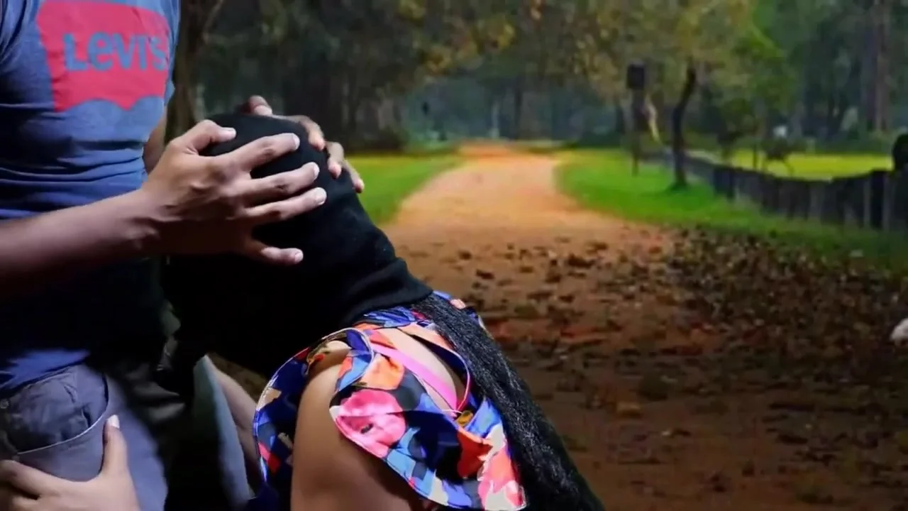 Malathi Akka Hard Fuck With Ranbanda Aiya / දේවටෙ තියන් මාලතීට හිකුව රන්බන්ඩා අයියා