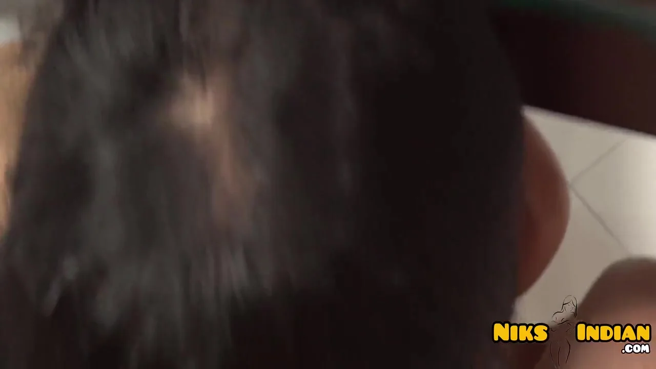 18 Yo Desi Teen 18+ Maid Seduces Her Boss And Gets Hard Fucked - Niks Indian And Hindi Sex