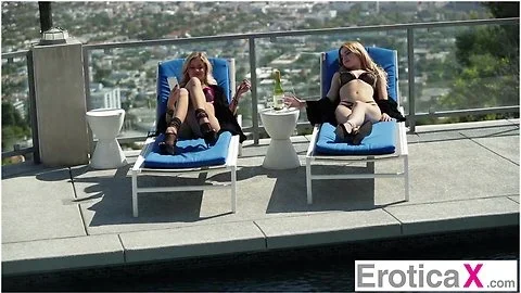 Blonde Beauty Gives The Gift Of Pussy IOn Anniversary - Jessa Rhodes, Alina West - EroticaX