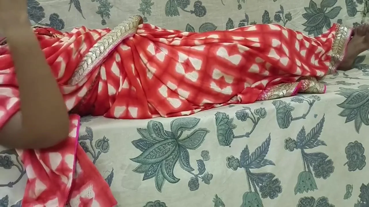 Stepsister-in-law Was Wearing Saree, Then Stepbrother-in-law Started Fucking Her
