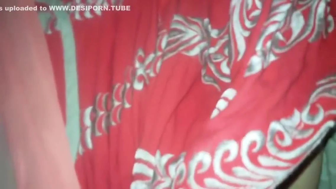 Indian Cheating Wife Gets Big Boobs Sucked