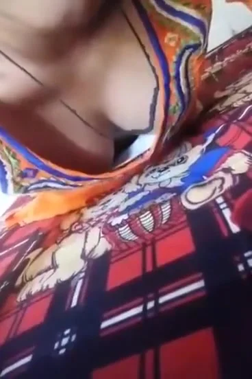 Punjab College Chick First Time Nude Video