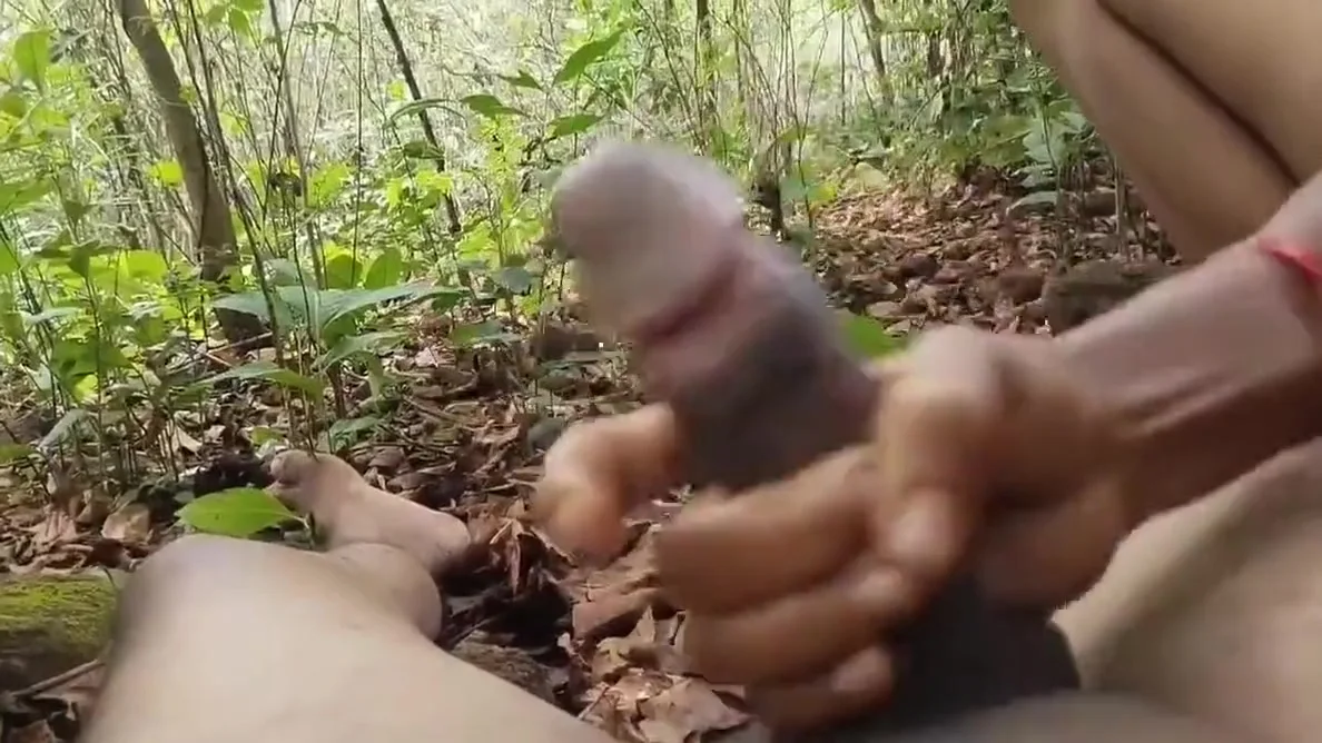 18 Years - Young Girl Sucking Her Young Boyfriend Cock In The Forest Outdoor Fuckig