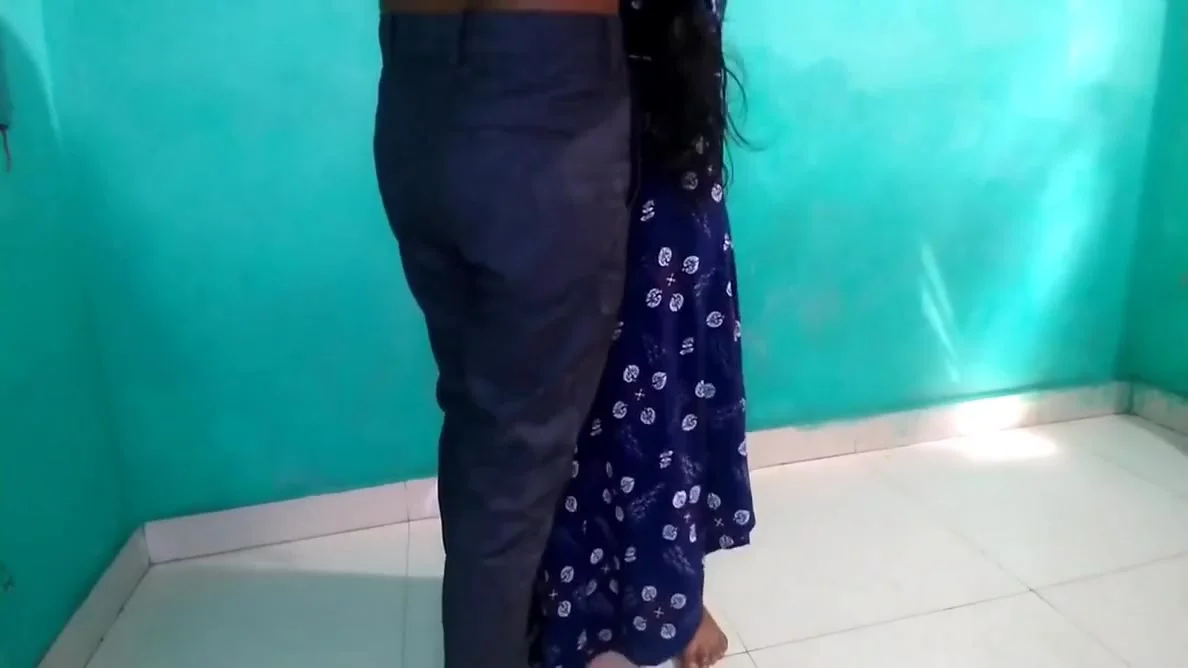 Noukarani Ko Paise Dekar Choda