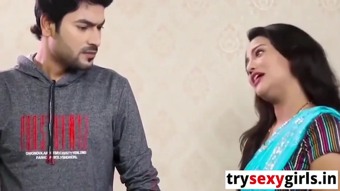 Dost Ki Wife Ne Achanak Akar Pakda Lund Or Karwai Chudai