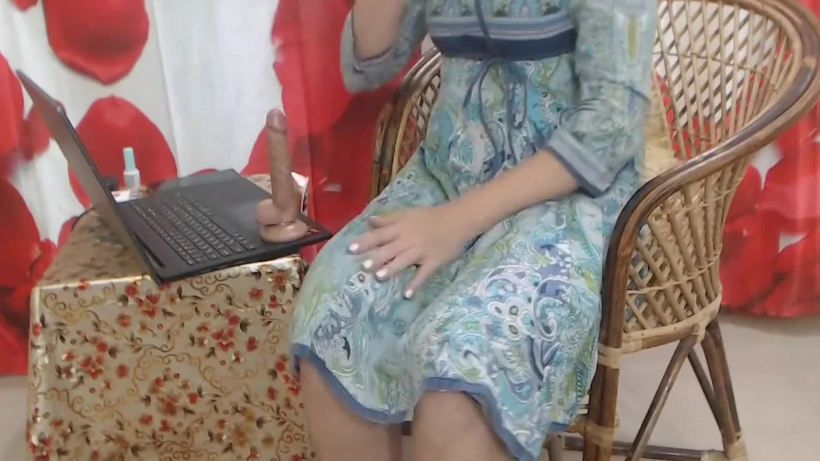 Bolly Karma 315 Show Boobs, Blowjob, Dildo Fuck Pussy