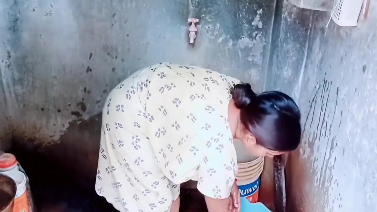 My Bengali Stepmom Sucking My Dick