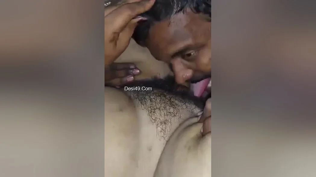 Today Exclusive- Desi Bhabhi Pussy Licking By Hubby