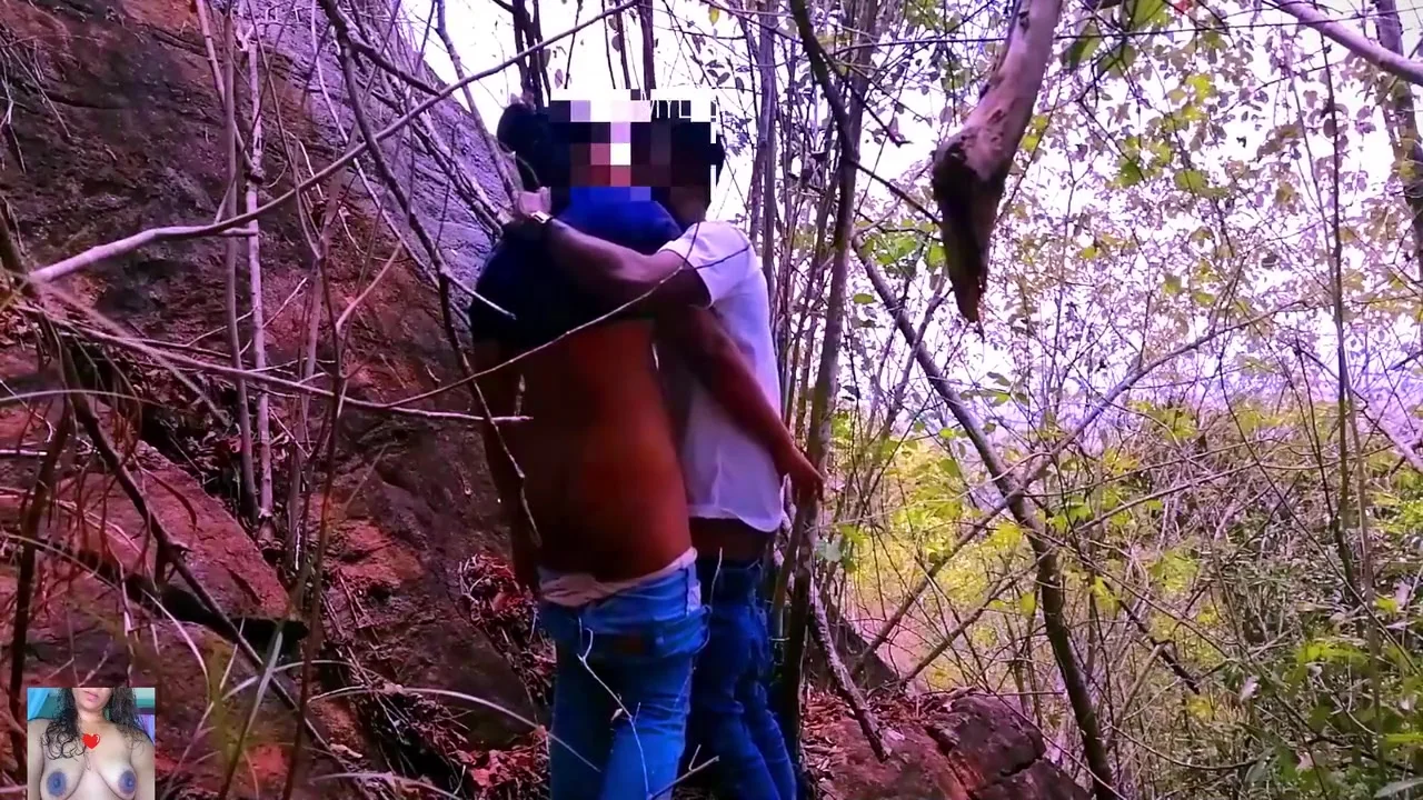 Risky Quick Public Sex In Jangal With Big Tits Girlfriend