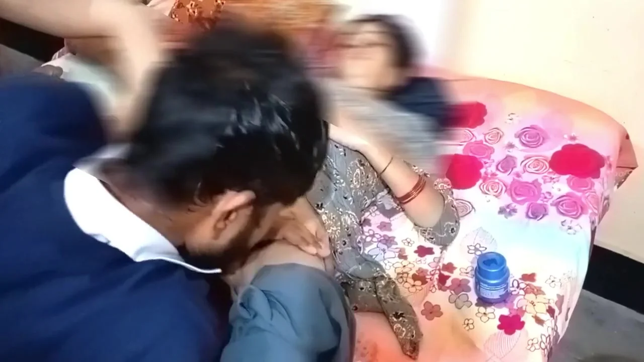 Indian Dever Fucked Her Bhabi Pussy In Bedroom Dirty Talking Hindi Sex