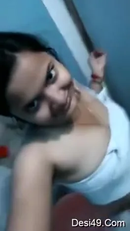 Today Exclusive- Hot Desi Girl Showing Her Boobs And Pussy