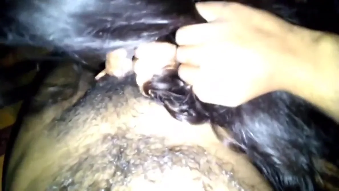 Girlfriend Ko Hotel Me Sharab Pila Kar Mms Bnaya