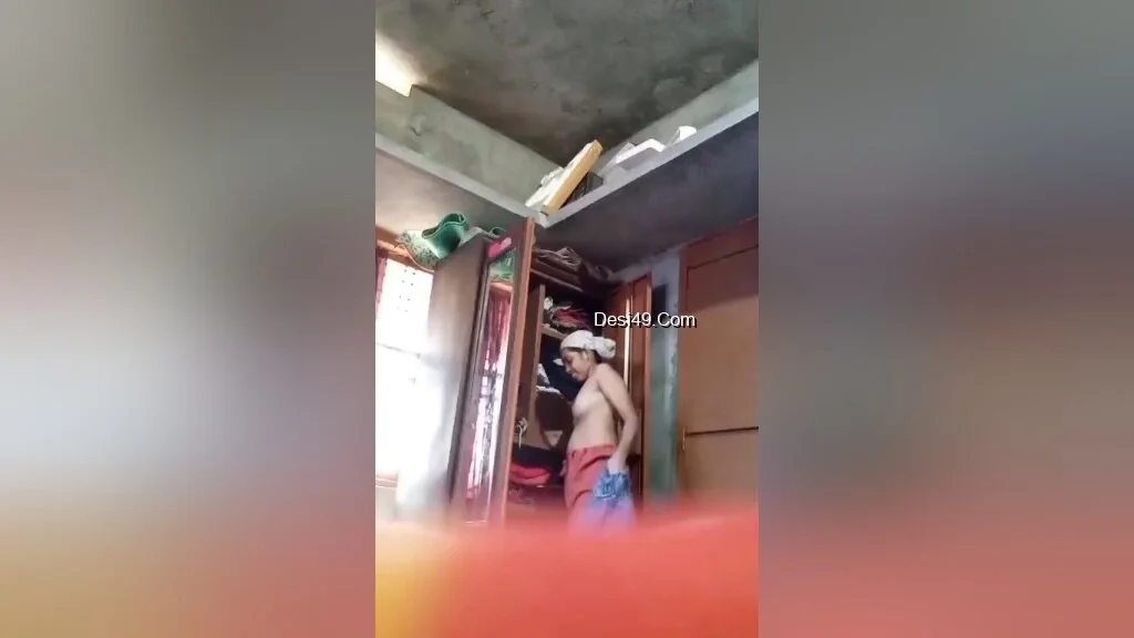 Today Exclusive -bhabhi Changing Cloths Record In