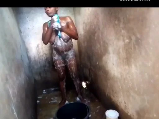 African College Girl Washes Her Hairy Vagina In The Shower After Fucking With Her Teacher
